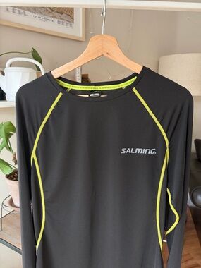 Salming Vented Running Performance Top with Neon Accents